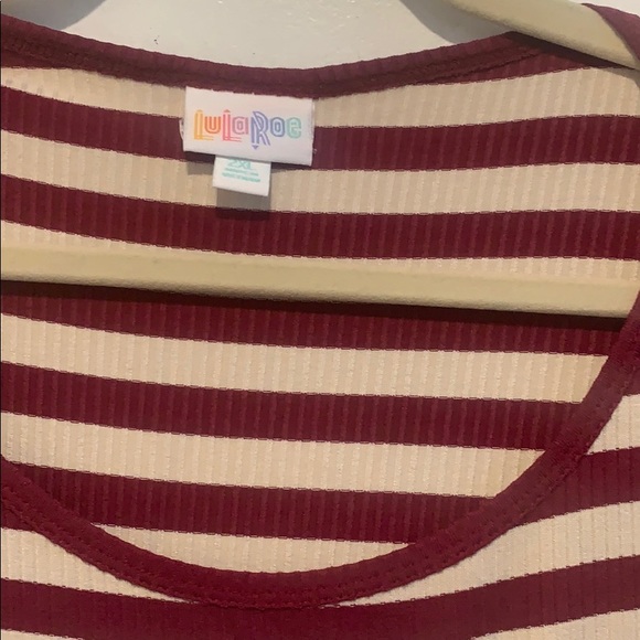 Lularoe 2XL Irma top - Picture 3 of 5